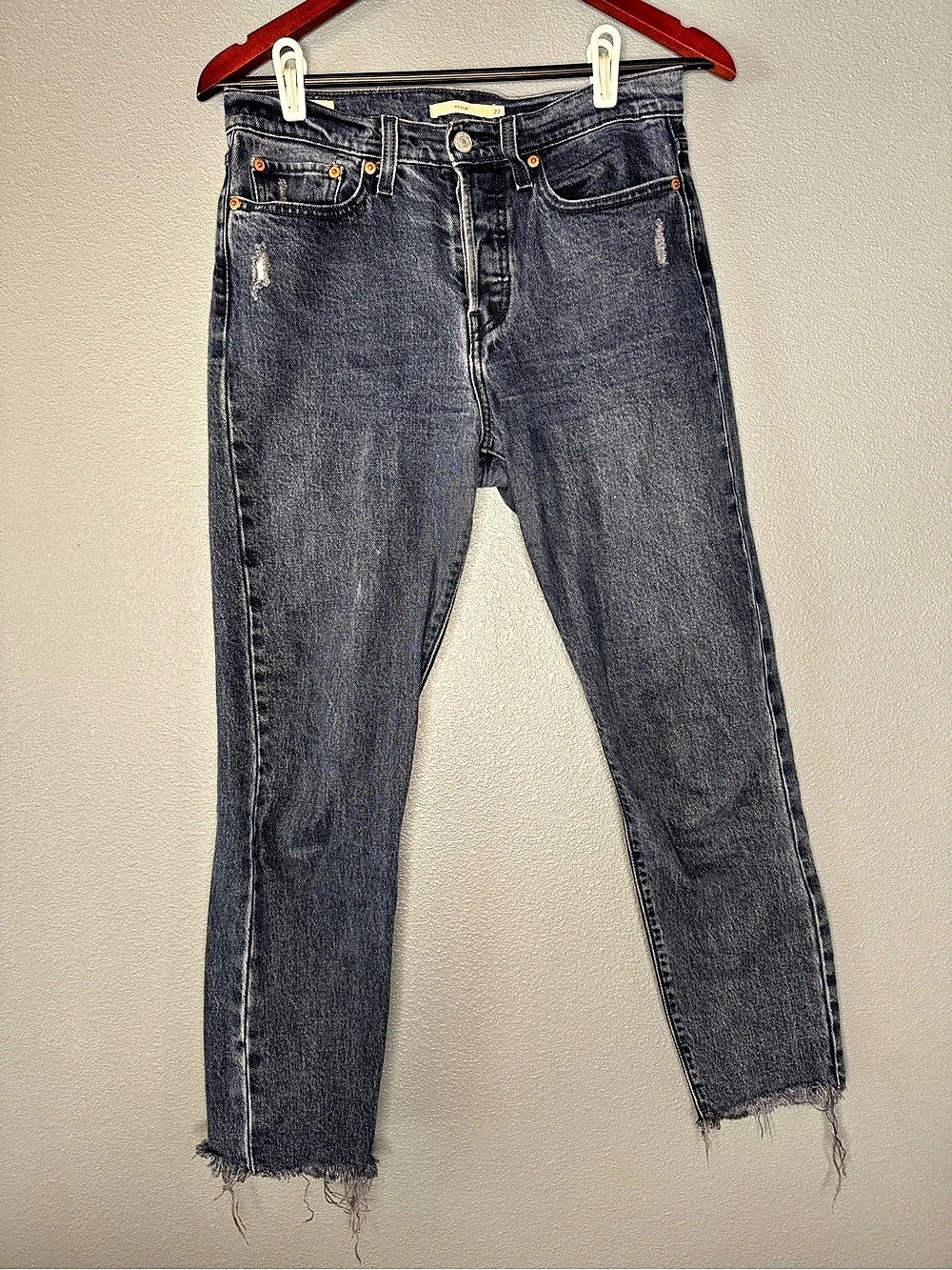 Levis Premium Wedgie Jeans 27 High Rise Straight Crop Distressed Raw Hem